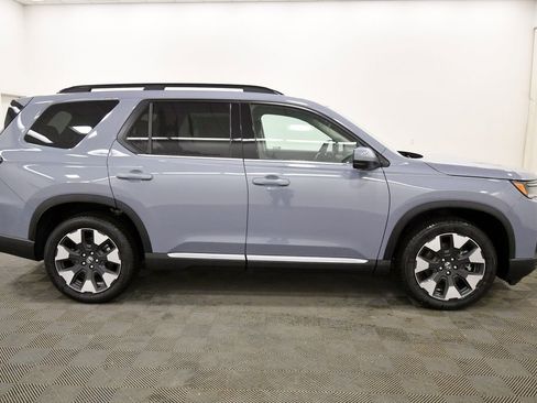 New 2026 Honda Pilot Touring image 8
