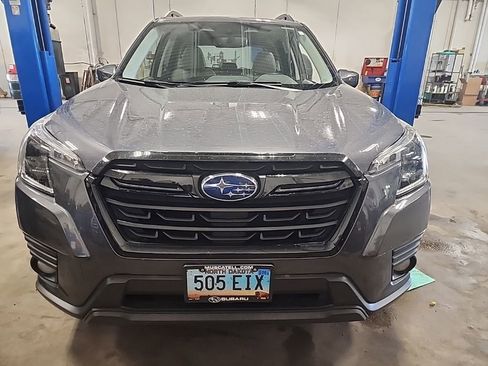 Used 2023 Subaru Forester Premium AWD/4WD image 15