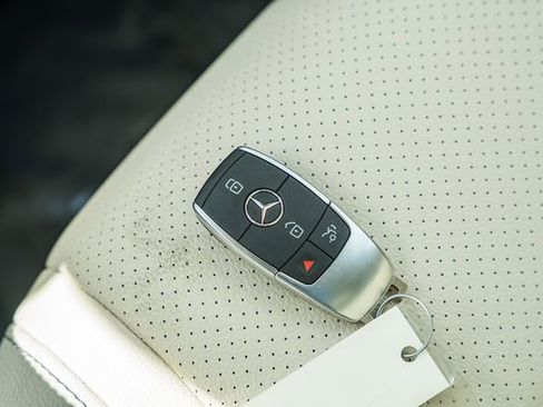 Used 2026 Mercedes-Benz GLE 450 4MATIC image 48