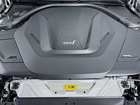 Certified 2024 BMW i4 eDrive35 w/ Convenience Package image 31