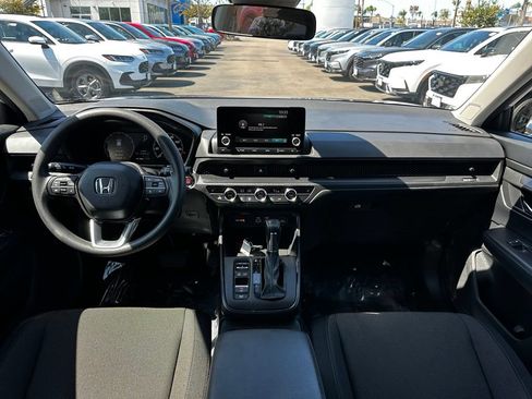 Certified 2025 Honda CR-V EX image 17