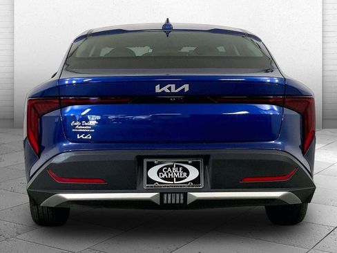 Used 2025 Kia K4 FWD image 3