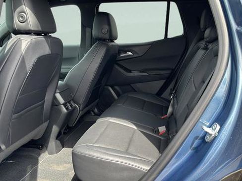 New 2026 Chevrolet Equinox LT AWD/4WD image 18
