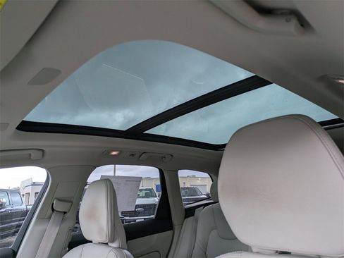 Certified 2022 Volvo XC60 B6 Inscription w/ Advanced Package image 20