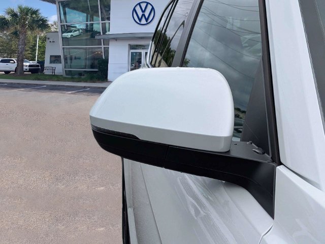 New 2026 Volkswagen Atlas SE FWD image 12