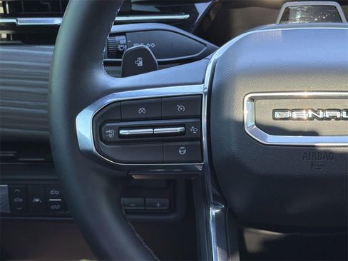 Used 2025 GMC Sierra EV Denali image 9