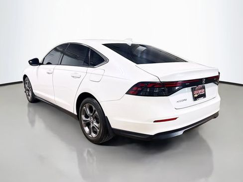 Used 2024 Honda Accord EX image 9