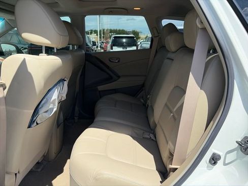 Used 2014 Nissan Murano LE w/ Platinum Edition Package FWD image 16
