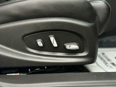 Used 2016 Cadillac XTS Luxury FWD image 23