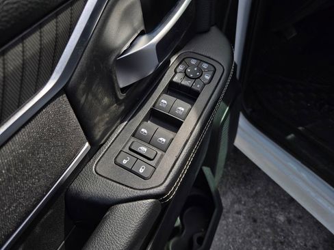 New 2026 RAM 2500 Big Horn AWD/4WD image 12