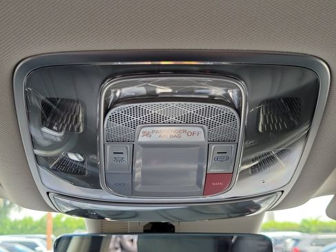 Used 2025 Genesis GV80 2.5T Standard AWD/4WD image 29