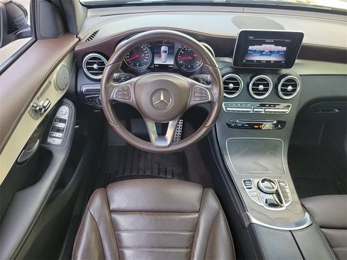Used 2018 Mercedes-Benz GLC 43 AMG 4MATIC image 21