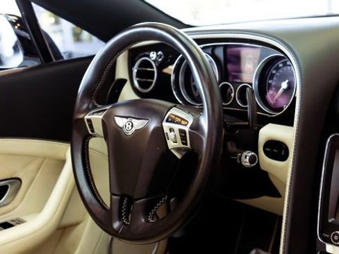 Used 2015 Bentley Continental GT V8 S image 22