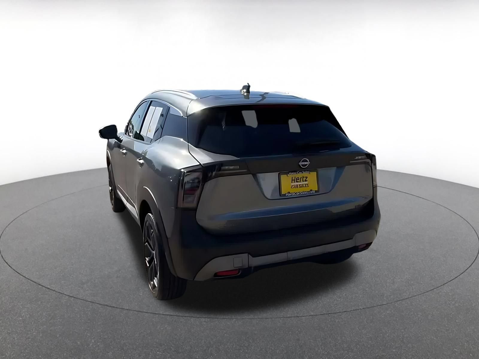 Used 2026 Nissan Kicks SR FWD image 10