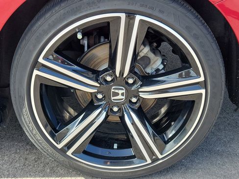 Used 2023 Honda Accord Sport image 12