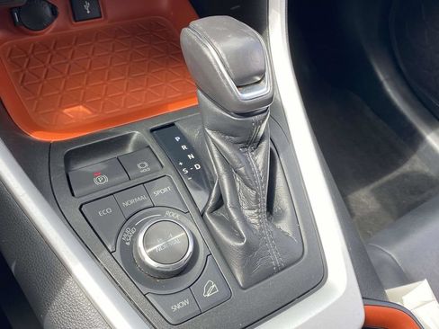 Used 2021 Toyota RAV4 Adventure AWD/4WD image 56