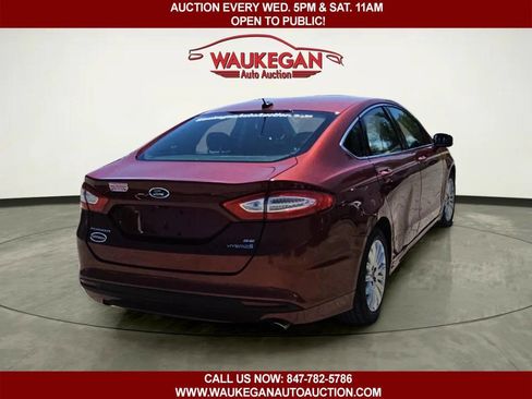 Used 2014 Ford Fusion SE w/ Equipment Group 502A FWD image 5