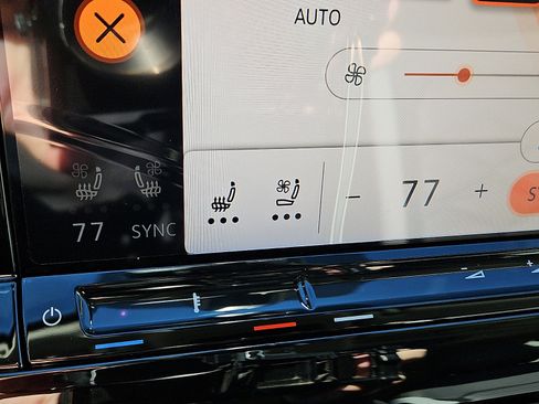 New 2026 Volkswagen Atlas Peak Edition AWD/4WD image 18
