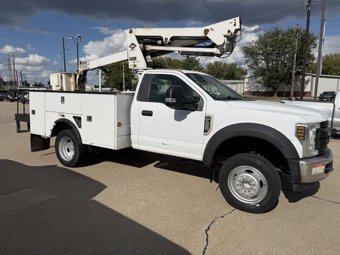 Used 2019 Ford F450 XL w/ XL Value Package image 4