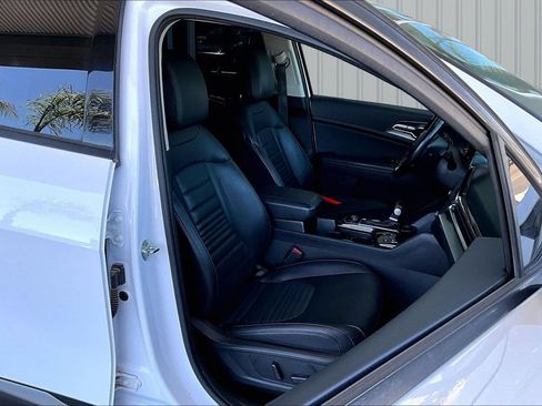 Used 2023 Kia Sportage SX FWD image 18