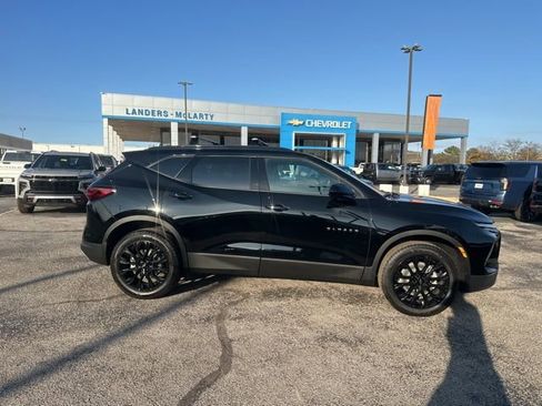 New 2026 Chevrolet Blazer LT w/ Convenience Package image 2