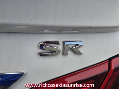 Used 2018 Nissan Altima 2.5 SR FWD image 9