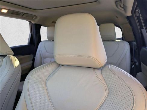 Used 2023 INFINITI QX60 Luxe w/ Cargo Package AWD/4WD image 13
