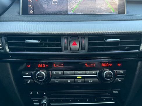 Used 2018 BMW X6 sDrive35i w/ M Sport Package image 17