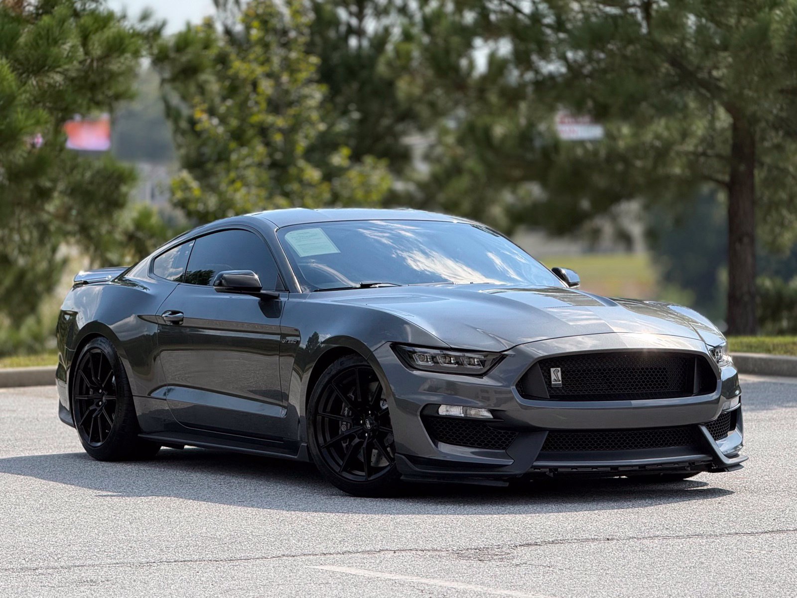 Used 2017 Ford Mustang Shelby GT350 RWD image 13