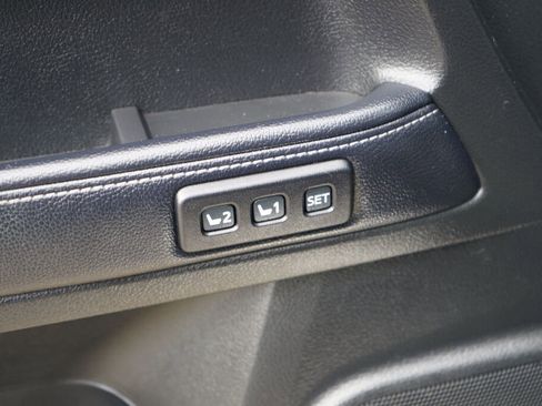 Used 2019 Toyota 4Runner Limited image 10