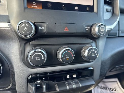 Used 2024 RAM 2500 Big Horn w/ Bed Utility Group image 18