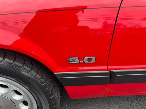 Used 1990 Ford Mustang LX image 11