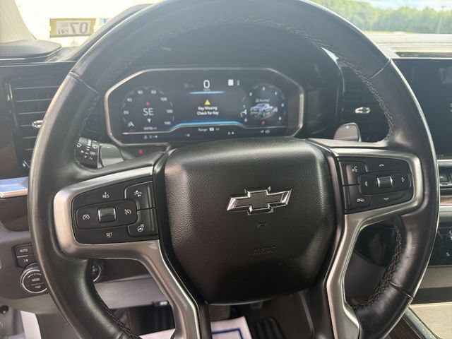 Used 2023 Chevrolet Silverado 1500 RST w/ Z71 Off-Road Package AWD/4WD image 11