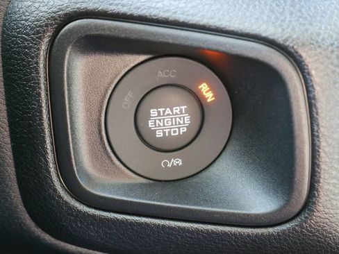 Used 2024 Jeep Wrangler Sport S image 26