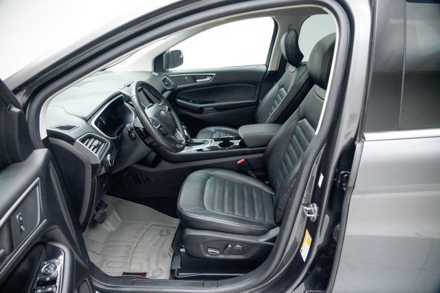 Used 2017 Ford Edge SEL w/ Equipment Group 201A AWD/4WD image 23
