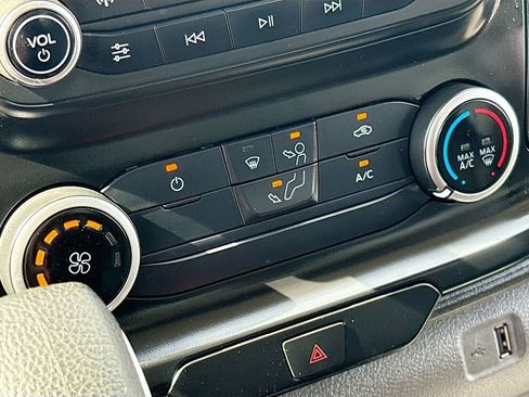 Used 2022 Ford Transit 250 148 High Roof w/ Load Area Protection Package image 15