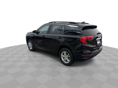 Used 2021 GMC Terrain SLE w/ Driver Convenience Package image 6