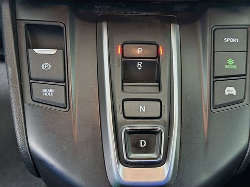 Used 2021 Honda CR-V EX-L image 16