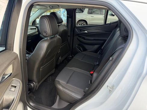 Used 2024 Buick Encore GX Preferred image 18