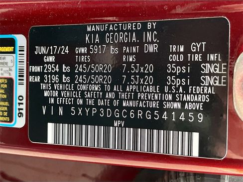 Used 2024 Kia Telluride EX w/ EX Captain's Chair Package image 36