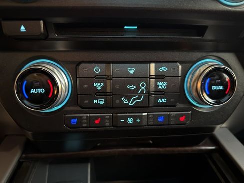 Used 2017 Ford F350 Platinum w/ Platinum Ultimate Package image 33