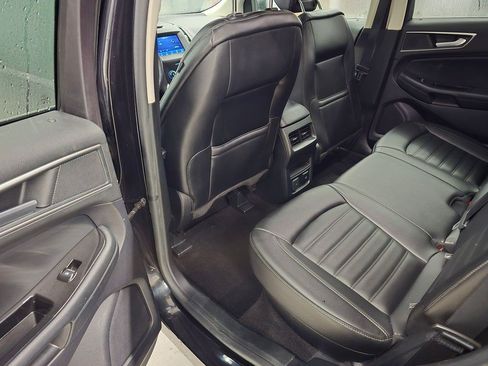 Used 2019 Ford Edge SEL w/ Equipment Group 201A FWD image 28