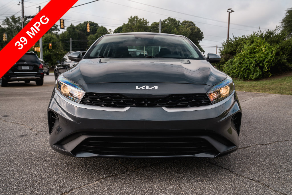 Used 2024 Kia Forte LXS FWD image 2