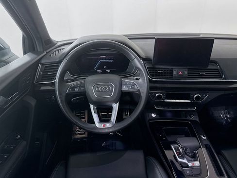 Certified 2025 Audi SQ5 Premium Plus w/ Premium Plus Package image 23