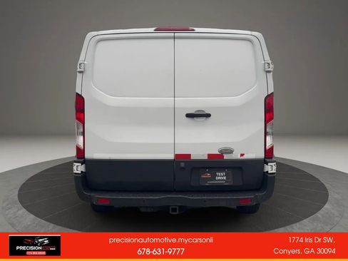 Used 2015 Ford Transit 250 130 Low Roof RWD image 5