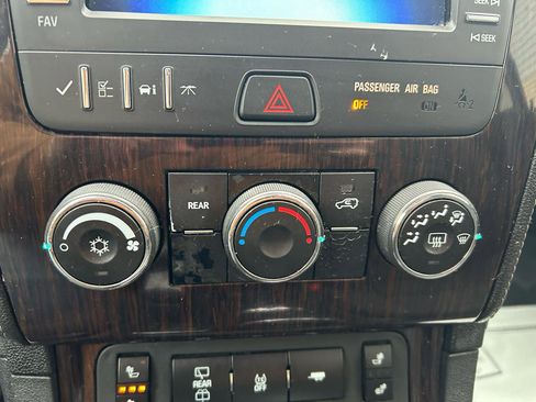 Used 2016 Chevrolet Traverse LT w/ LPO, 'HIT The Road' Package image 25