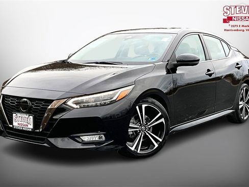 Used 2022 Nissan Sentra SR w/ Trunk Package image 3