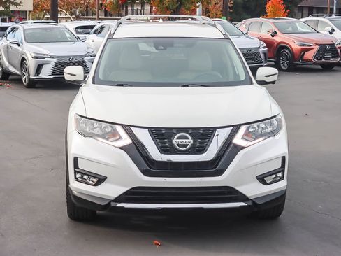 Used 2020 Nissan Rogue SL image 6