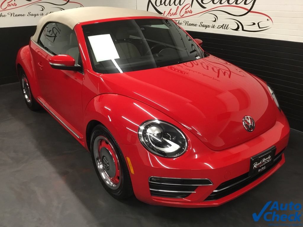 Used 2018 Volkswagen Beetle 2.0T Coast FWD image 13