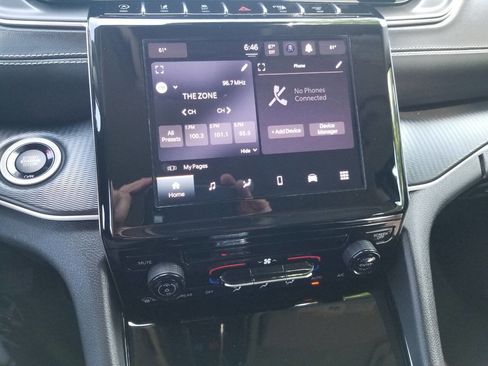 Certified 2023 Jeep Grand Cherokee Laredo image 20